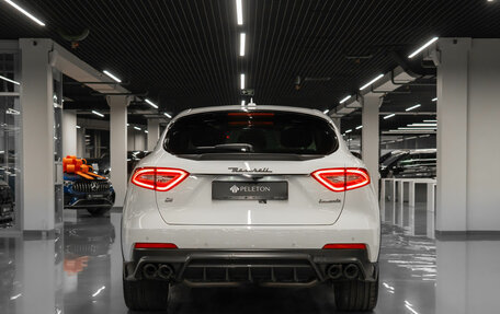 Maserati Levante I, 2018 год, 6 100 000 рублей, 6 фотография