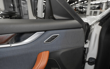 Maserati Levante I, 2018 год, 6 100 000 рублей, 16 фотография