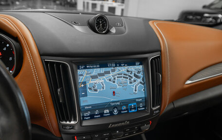 Maserati Levante I, 2018 год, 6 100 000 рублей, 23 фотография