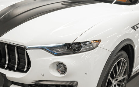 Maserati Levante I, 2018 год, 6 100 000 рублей, 28 фотография