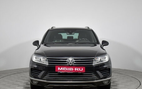 Volkswagen Touareg III, 2017 год, 3 300 000 рублей, 2 фотография