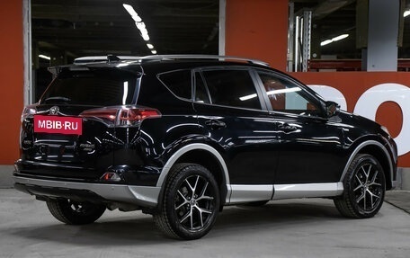 Toyota RAV4, 2017 год, 2 198 000 рублей, 5 фотография