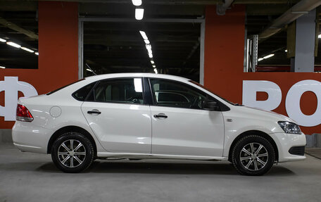 Volkswagen Polo VI (EU Market), 2013 год, 749 000 рублей, 4 фотография