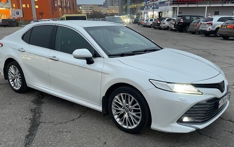 Toyota Camry, 2021 год, 3 800 000 рублей, 3 фотография