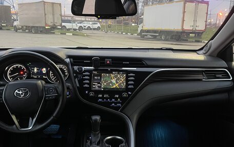 Toyota Camry, 2021 год, 3 800 000 рублей, 9 фотография