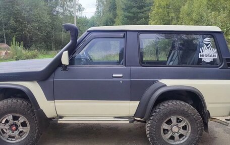 Nissan Patrol, 1990 год, 1 100 000 рублей, 2 фотография