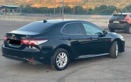 Toyota Camry, 2020 год, 1 990 000 рублей, 4 фотография