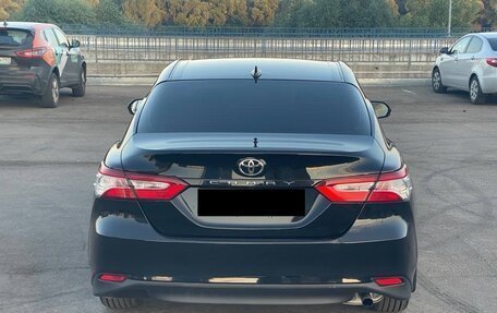 Toyota Camry, 2020 год, 1 990 000 рублей, 2 фотография