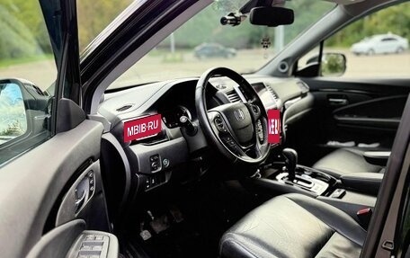 Honda Pilot III рестайлинг, 2019 год, 3 500 000 рублей, 14 фотография