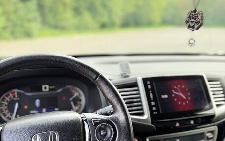 Honda Pilot III рестайлинг, 2019 год, 3 500 000 рублей, 17 фотография