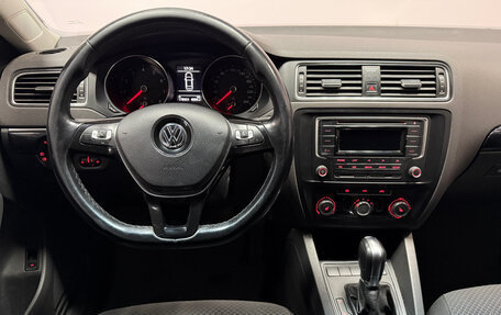 Volkswagen Jetta VI, 2018 год, 1 384 000 рублей, 6 фотография