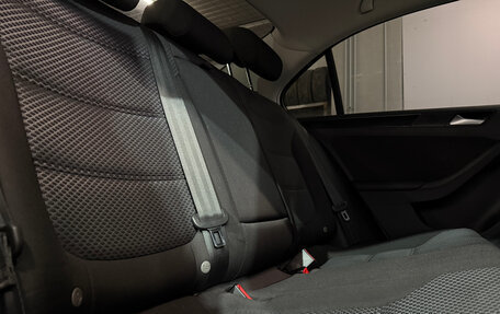 Volkswagen Jetta VI, 2018 год, 1 384 000 рублей, 19 фотография