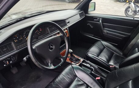 Mercedes-Benz 190 (W201), 1985 год, 600 000 рублей, 6 фотография