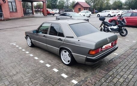 Mercedes-Benz 190 (W201), 1985 год, 600 000 рублей, 10 фотография