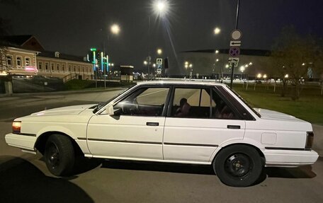 Nissan Laurel VIII, 1987 год, 300 000 рублей, 31 фотография