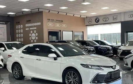 Toyota Camry, 2021 год, 2 870 000 рублей, 2 фотография