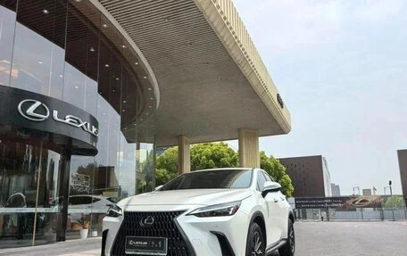 Lexus NX, 2022 год, 4 750 000 рублей, 2 фотография