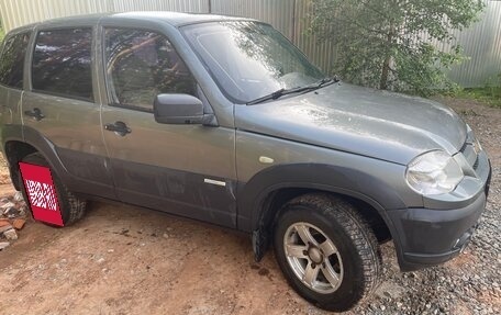 Chevrolet Niva I рестайлинг, 2012 год, 315 000 рублей, 5 фотография