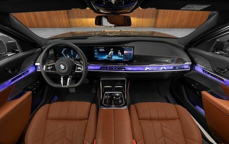 BMW 7 серия, 2025 год, 17 100 000 рублей, 18 фотография