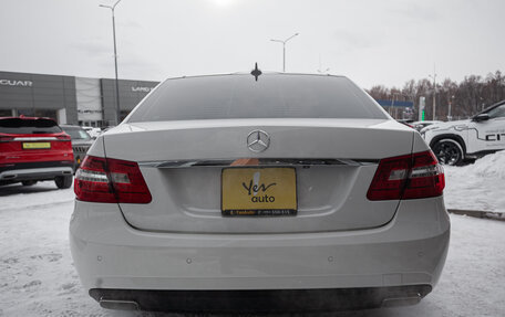 Mercedes-Benz E-Класс, 2012 год, 1 748 000 рублей, 6 фотография