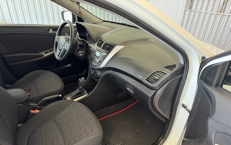 Hyundai Solaris II рестайлинг, 2014 год, 1 050 000 рублей, 5 фотография