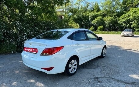 Hyundai Solaris II рестайлинг, 2014 год, 1 050 000 рублей, 4 фотография