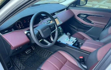 Land Rover Range Rover Evoque II, 2022 год, 2 460 000 рублей, 5 фотография