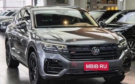Volkswagen Touareg III, 2021 год, 4 710 000 рублей, 3 фотография