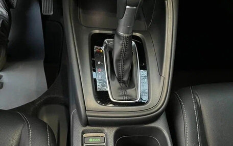 Honda Vezel, 2024 год, 2 060 000 рублей, 12 фотография