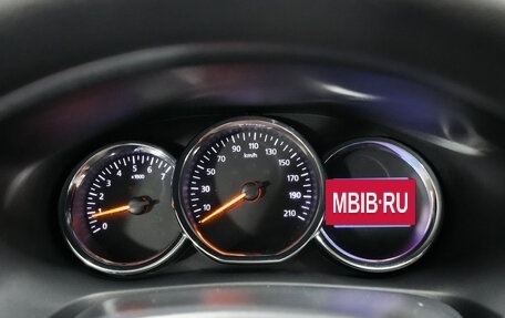 Renault Logan II, 2015 год, 822 000 рублей, 12 фотография