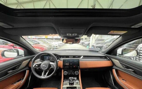 Jaguar XF II, 2022 год, 3 200 000 рублей, 5 фотография