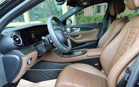 Mercedes-Benz E-Класс, 2021 год, 4 110 000 рублей, 2 фотография