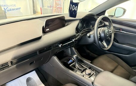 Mazda 3, 2021 год, 2 099 999 рублей, 13 фотография