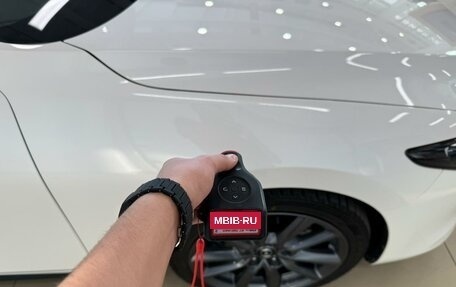 Mazda 3, 2021 год, 2 099 999 рублей, 28 фотография