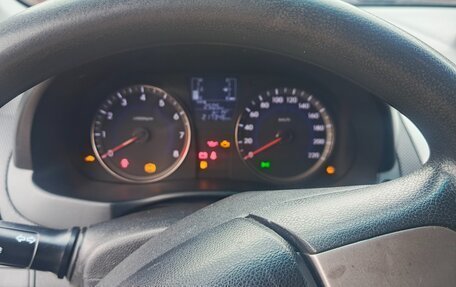 Hyundai Solaris II рестайлинг, 2014 год, 850 000 рублей, 5 фотография