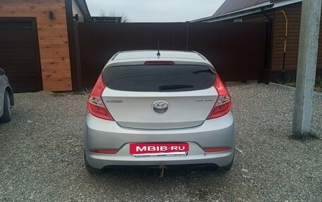 Hyundai Solaris II рестайлинг, 2014 год, 850 000 рублей, 4 фотография