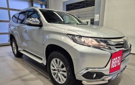 Mitsubishi Pajero Sport III рестайлинг, 2019 год, 2 990 000 рублей, 5 фотография