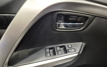 Mitsubishi Pajero Sport III рестайлинг, 2019 год, 2 990 000 рублей, 38 фотография