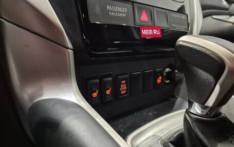 Mitsubishi Pajero Sport III рестайлинг, 2019 год, 2 990 000 рублей, 40 фотография