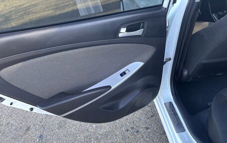 Hyundai Solaris II рестайлинг, 2013 год, 670 000 рублей, 11 фотография