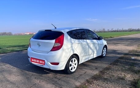 Hyundai Solaris II рестайлинг, 2013 год, 670 000 рублей, 6 фотография