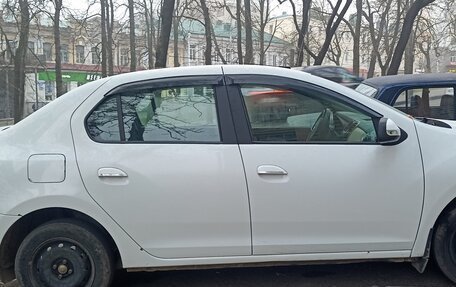 Renault Logan II, 2017 год, 680 000 рублей, 3 фотография
