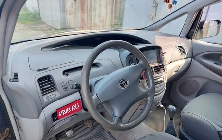 Toyota Previa II, 2002 год, 700 000 рублей, 7 фотография