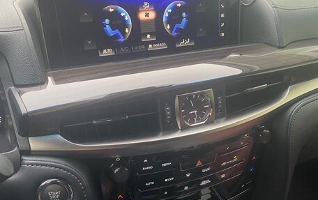 Lexus LX III, 2017 год, 8 700 000 рублей, 11 фотография