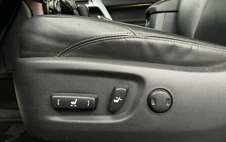 Toyota Land Cruiser Prado 150 рестайлинг 2, 2014 год, 3 260 000 рублей, 11 фотография