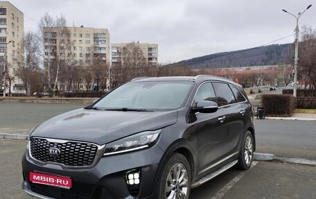 KIA Sorento III Prime рестайлинг, 2018 год, 2 600 000 рублей, 1 фотография