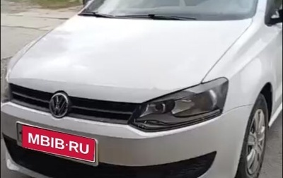 Volkswagen Polo VI (EU Market), 2010 год, 800 000 рублей, 1 фотография