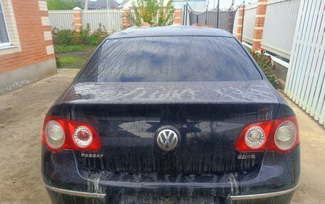 Volkswagen Passat B6, 2007 год, 250 000 рублей, 4 фотография