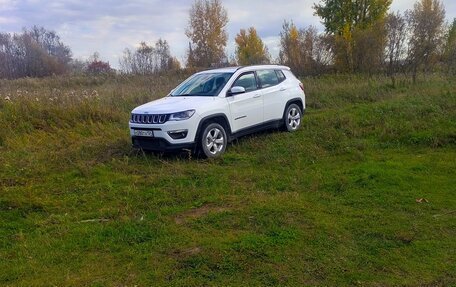 Jeep Compass II, 2020 год, 2 350 000 рублей, 1 фотография