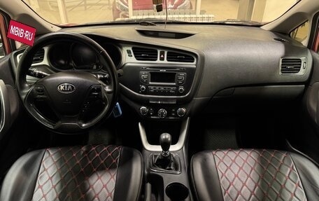 KIA cee'd III, 2012 год, 940 000 рублей, 8 фотография